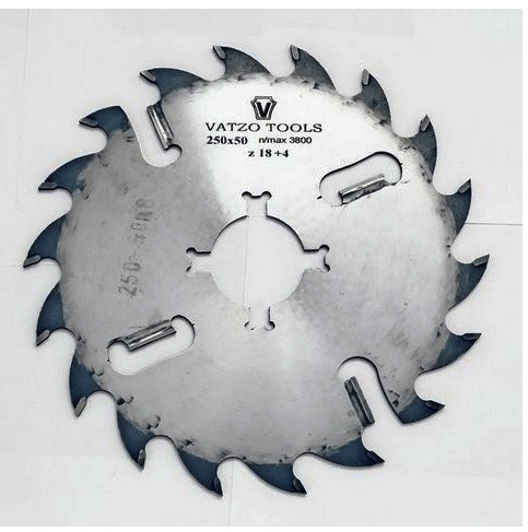 Пила дискова VATZO 600x50x18+6 з напайними пластинками ВК і розклинювальними ножами.