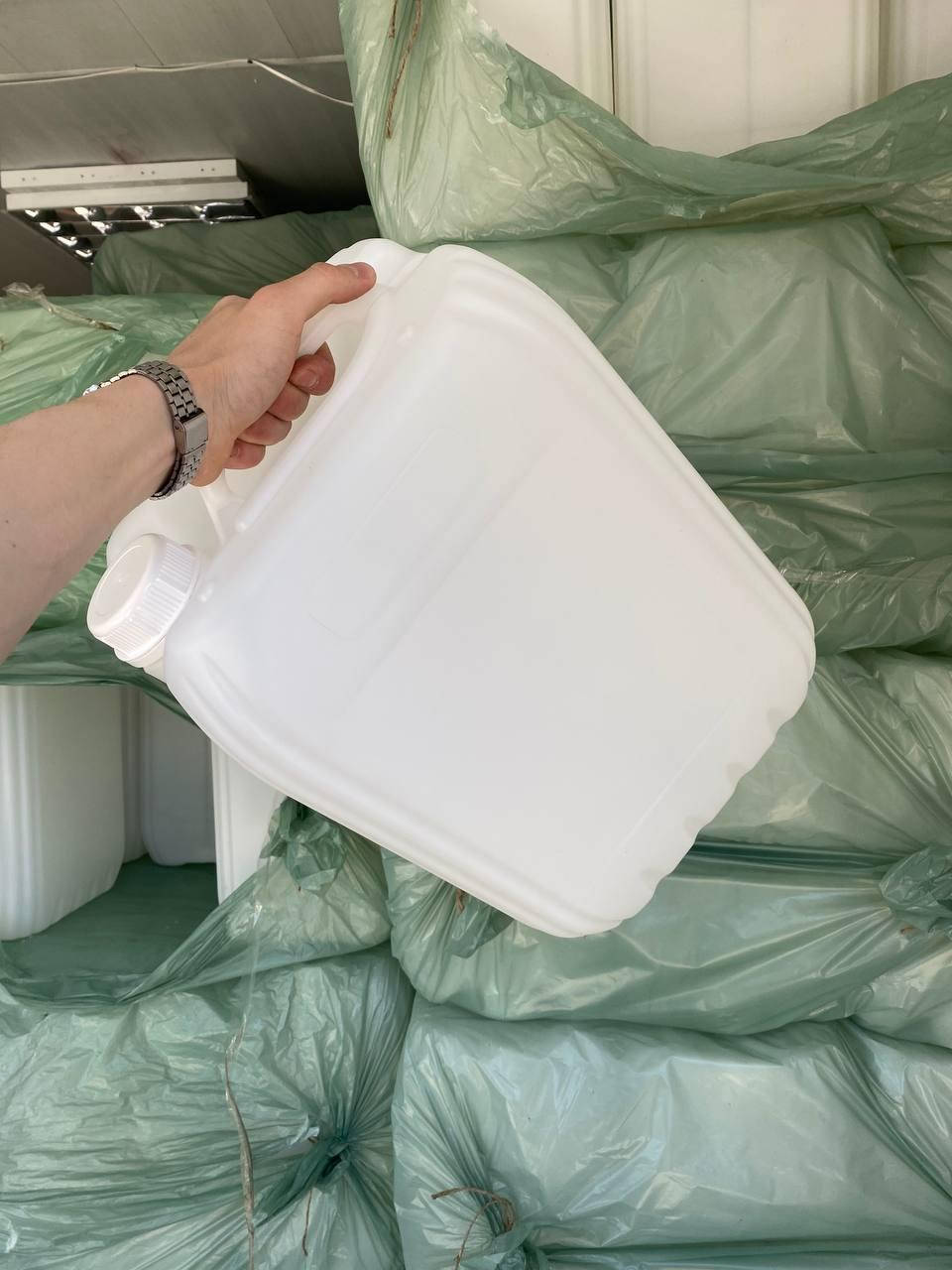 

Канистра пластиковая 20л под бензин, дизель, химию. Опт и розница