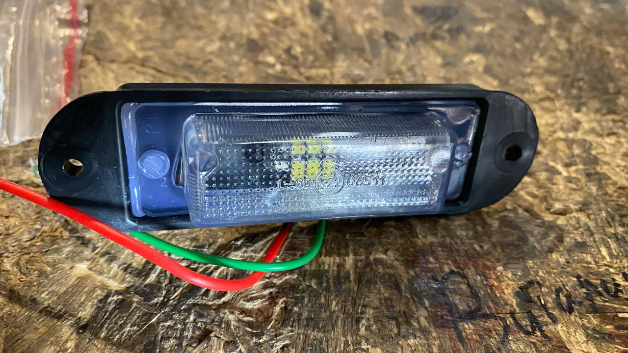 

Подсветка заднего номера Заз,1103,1105, Славута пластиковая Диодная 1шт