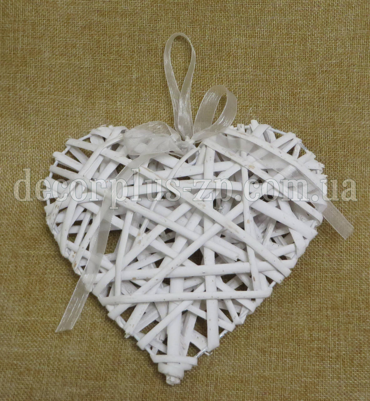 

Подвеска из лозы "Сердце" 20*19см