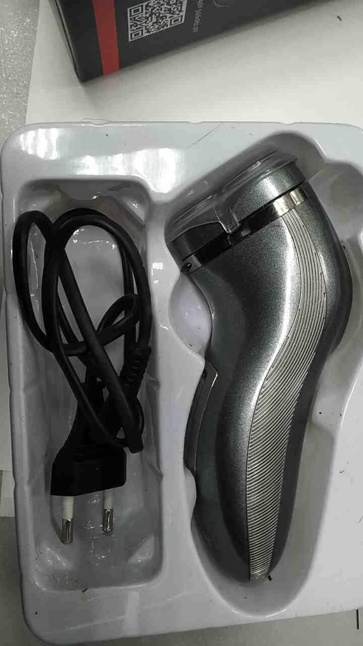 

Электробритва Б/У Gemei GM-7500