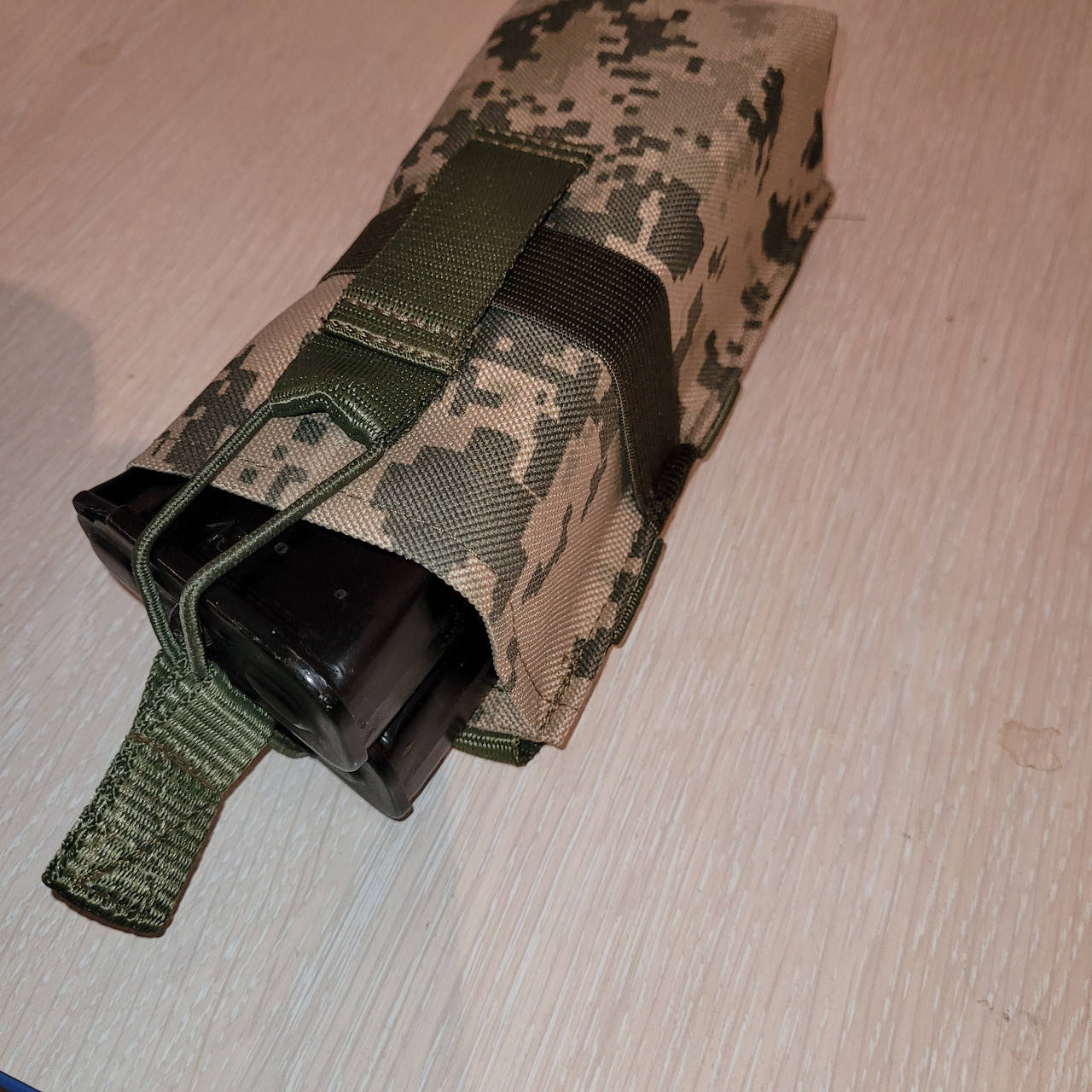 

Подсумок "Пиксель" одинарный х2 маг. АК 5,45. Молли