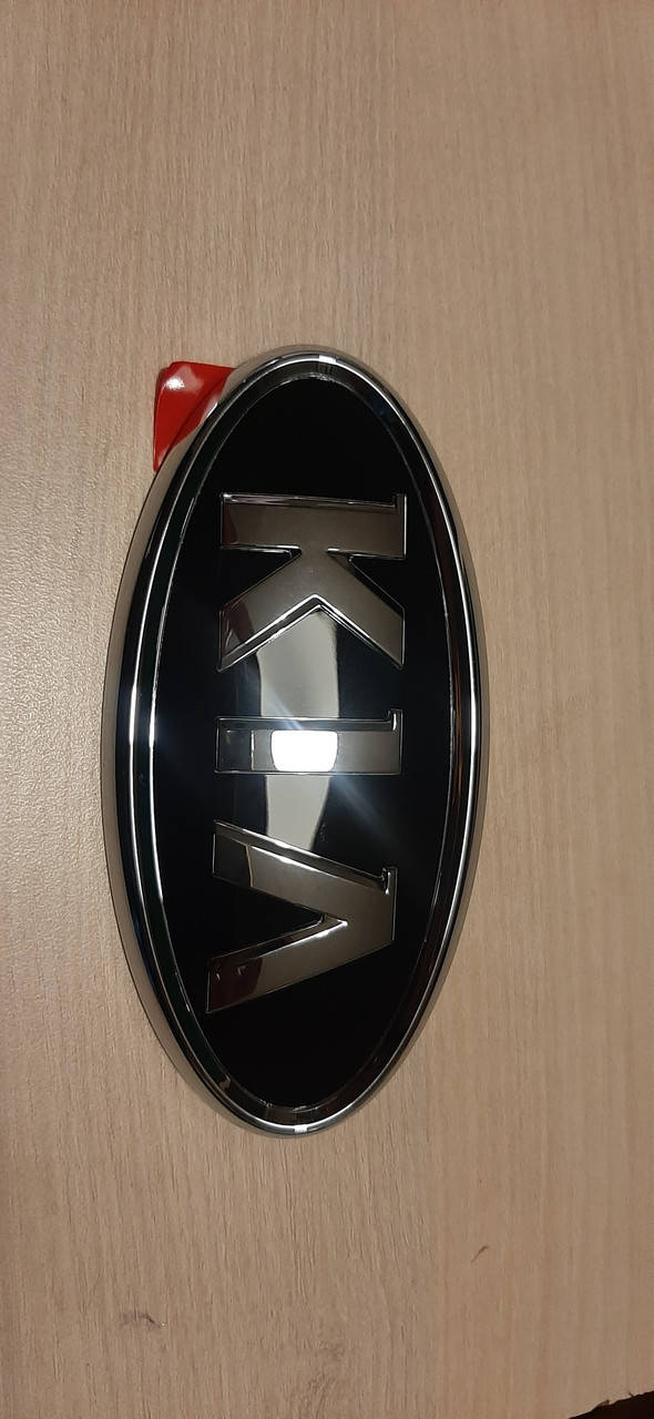 

Эмблема крышки багажника KIA Sorento 2009-2013