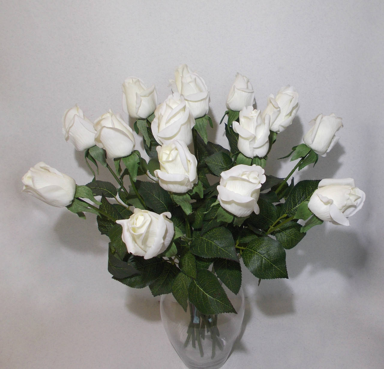 

Искусственные Белые розы силикон/латекс. Как настоящие. 46см. Новинка. 50/48 грн/шт., Белый