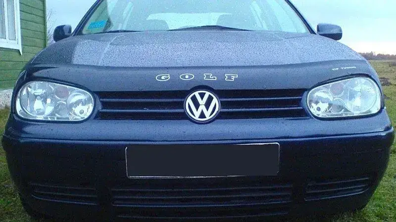 

Дефлектор капота (мухобойка) Volkswagen Golf 4 1997-2003 (фольксваген гольф 4)