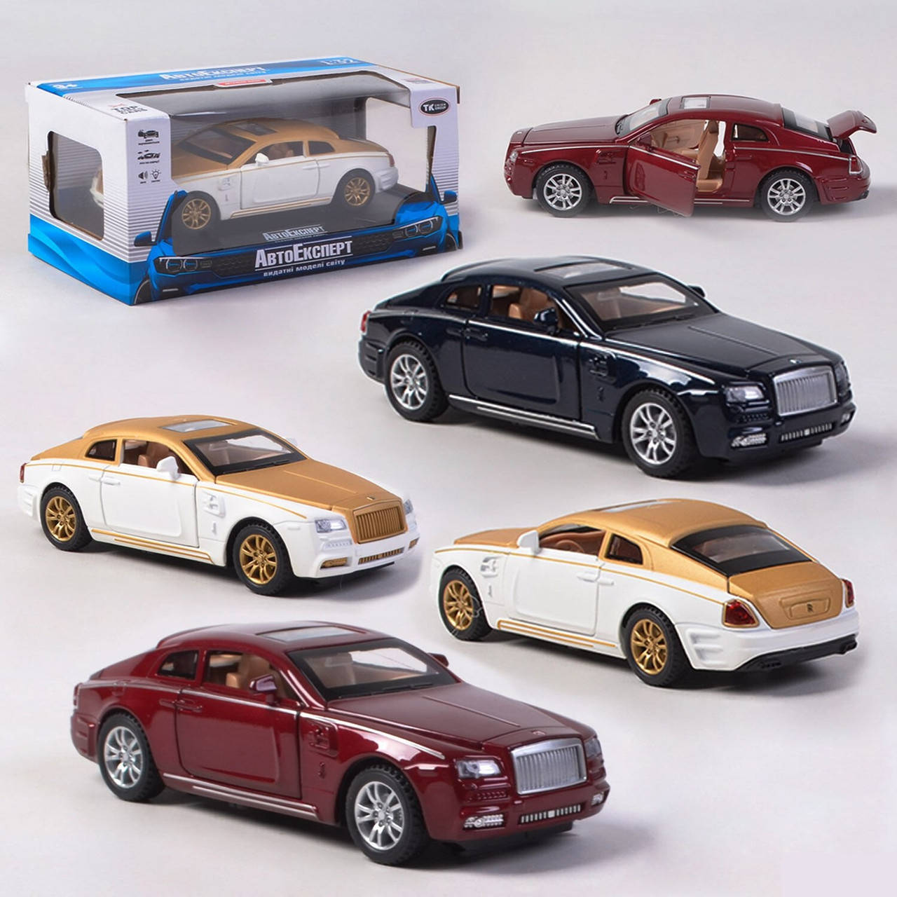 

Машинка 19302 Роллс Ройс "Auto Expert" металлопластик, 1:32, инерция, свет, звук, открываются двери