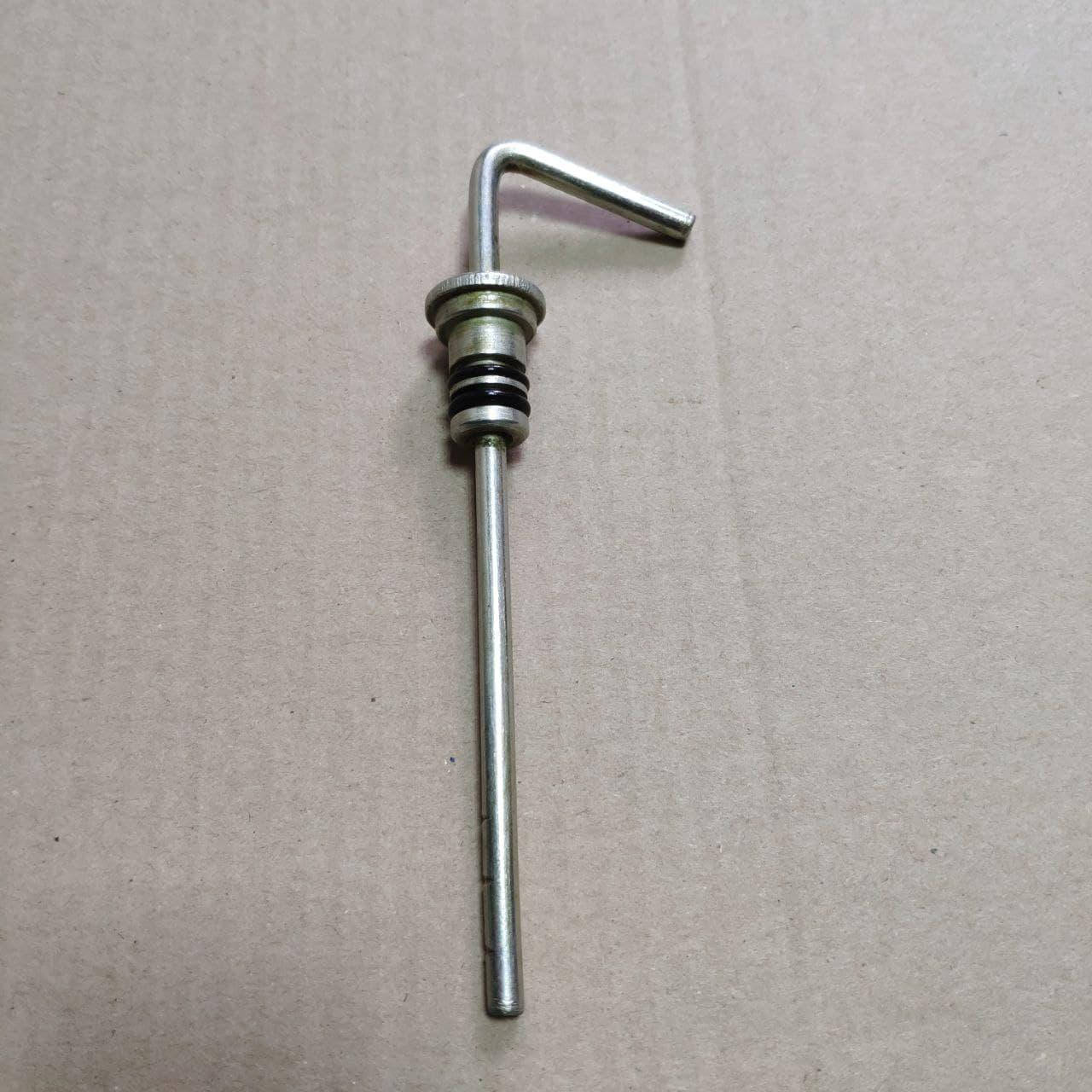 

Щуп уровня масла КПП (щуп) МТЗ-80-950 (пр-во МТЗ)