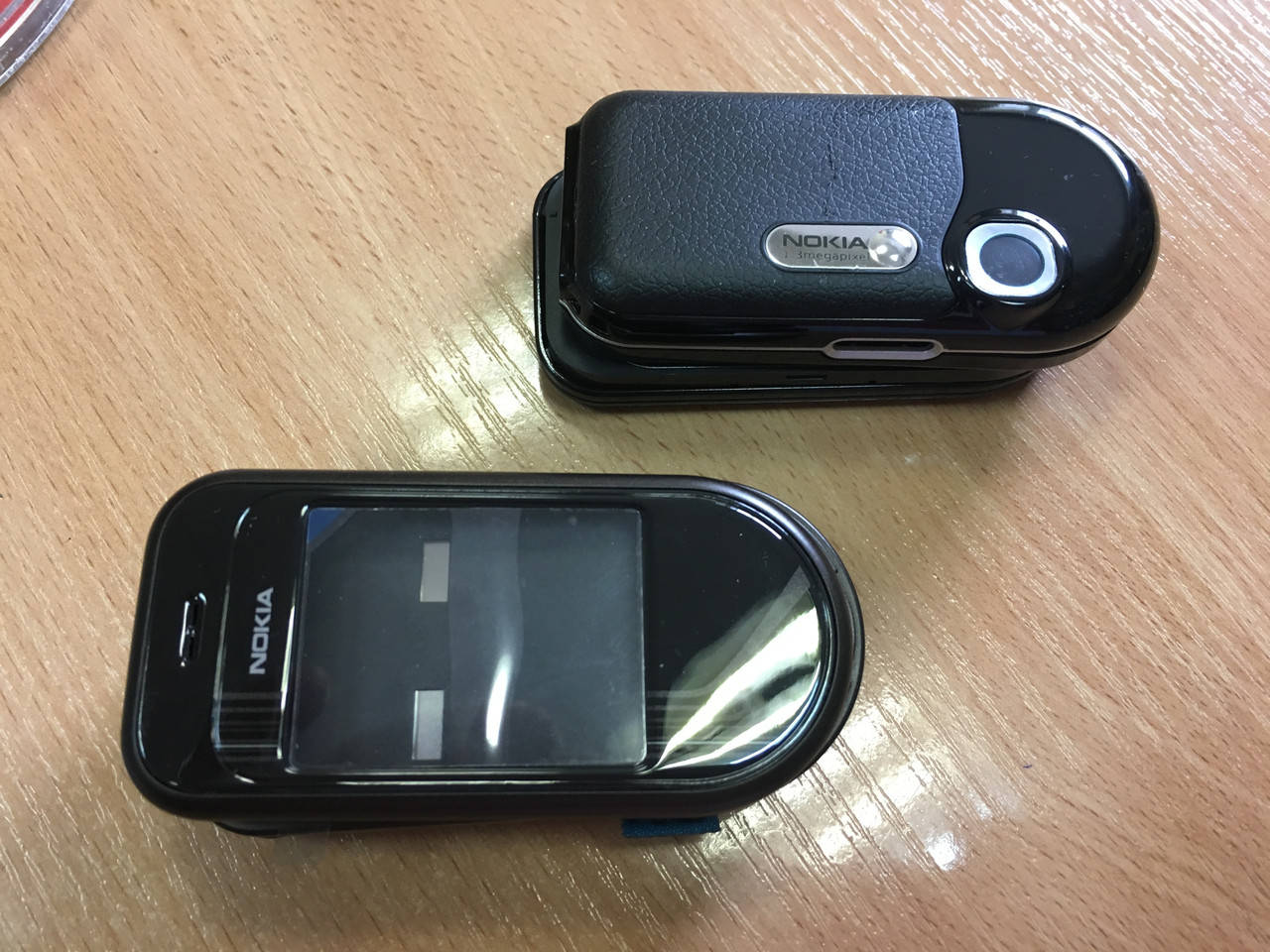 

Корпус для Nokia 7370 Черный/Золотой/Коричневый.Кат.Extra