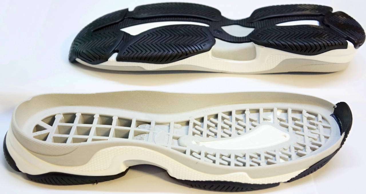 

Подошва для обуви женская Крос-3 черно-белая р.36-41 36