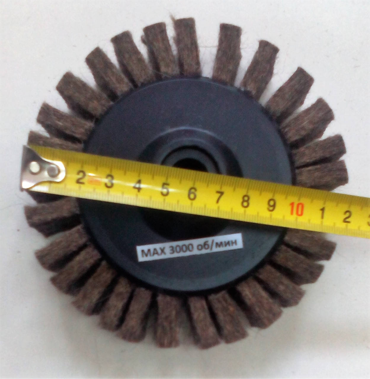 

Войлочный круг лепестковый на платформе М14 d125 мм