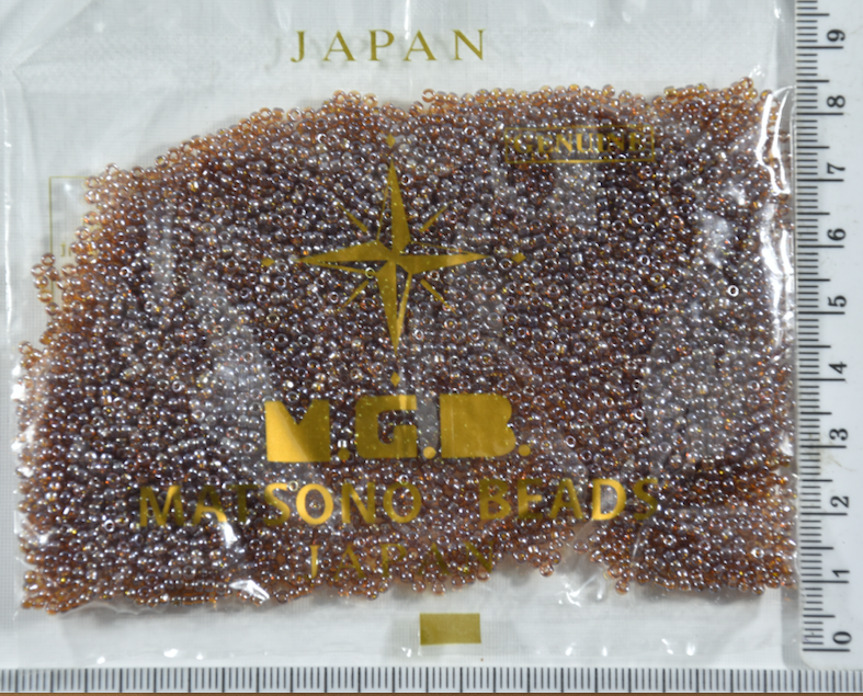 

Бисер №11/0 "MATSUNO"-Япония(50гр) №524 прозр коричн уп=1шт