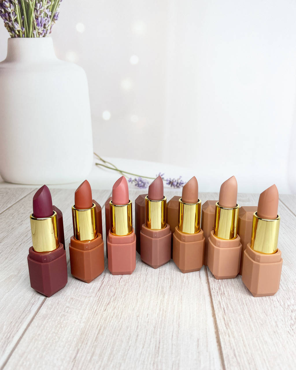 

Матовая помада для губ Dodo Girl Matte Lipsticks