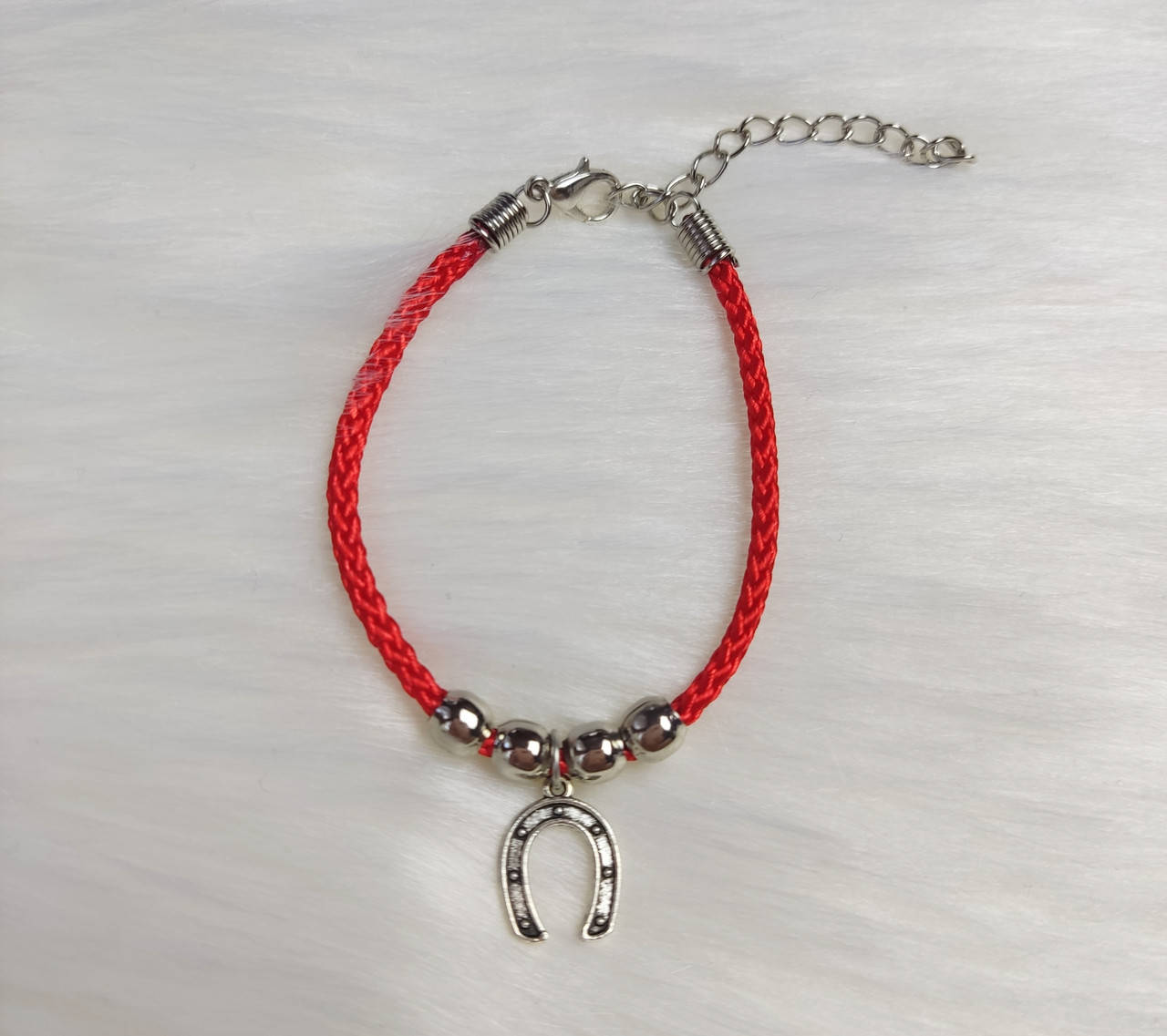 

Браслет красный Красная нить Подкова Finding Цвет металл Br3488