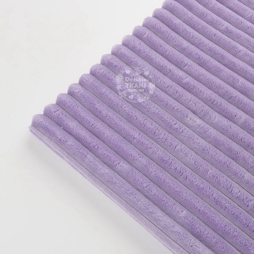 

Отрез плюша Stripes лавандового цвета, размер 100*80 см