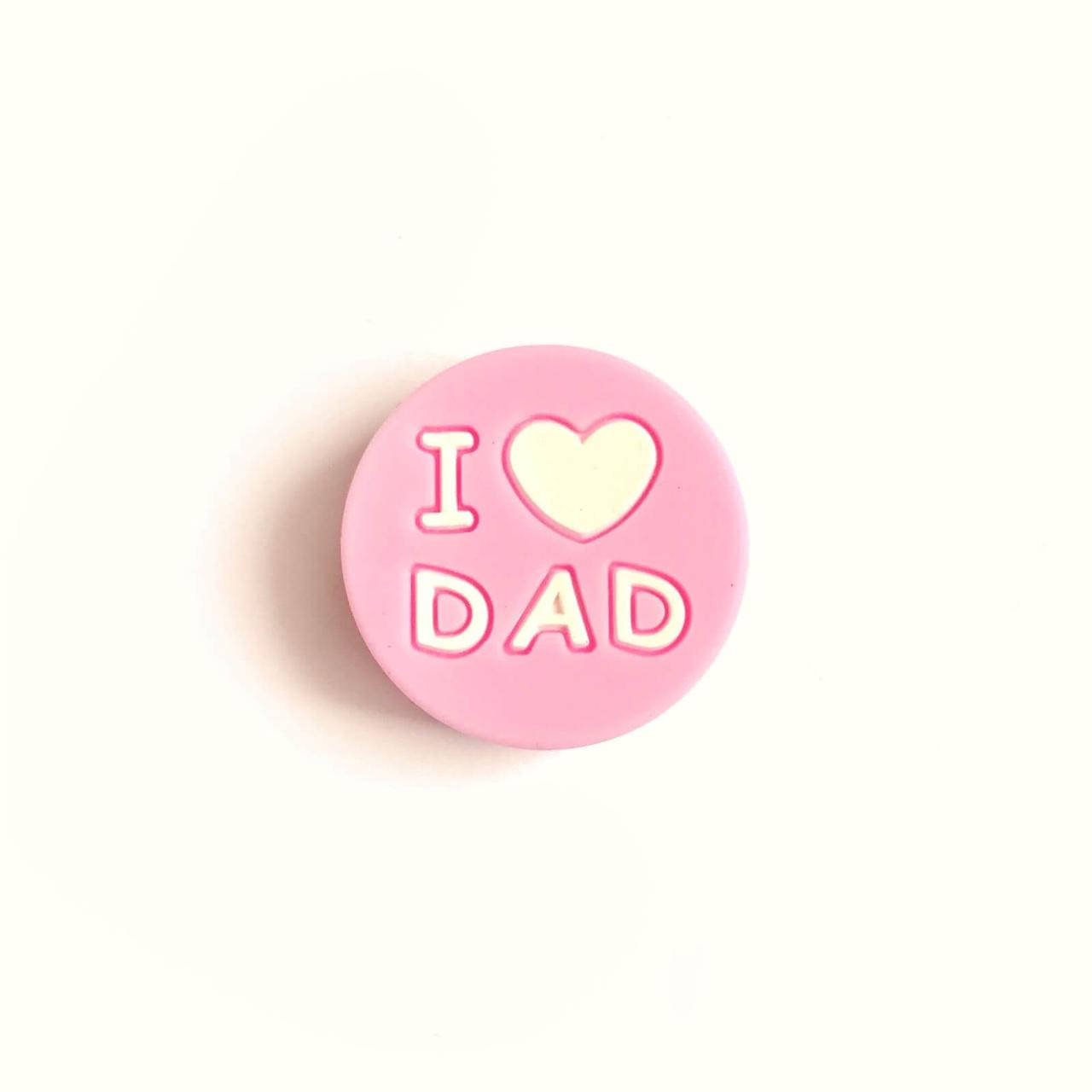 

I LOVE DAD (пейл пинк) силиконовые бусины