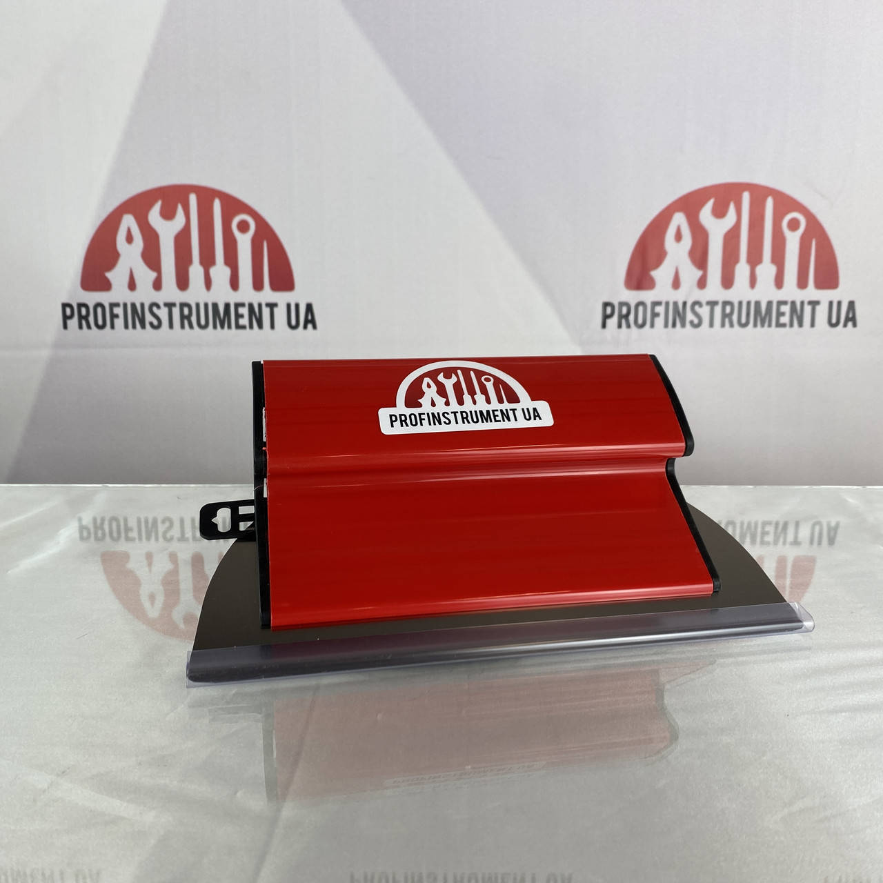 

Механизированный шпатель Profinstrument RED 25 см, лезвие 0.3 мм