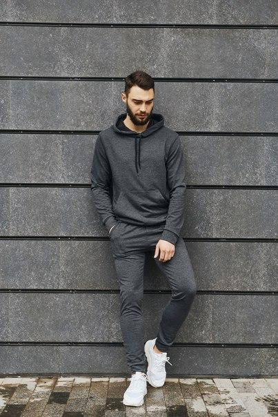 

Спортивный костюм мужской демисезонный на манжетах 50, Серый