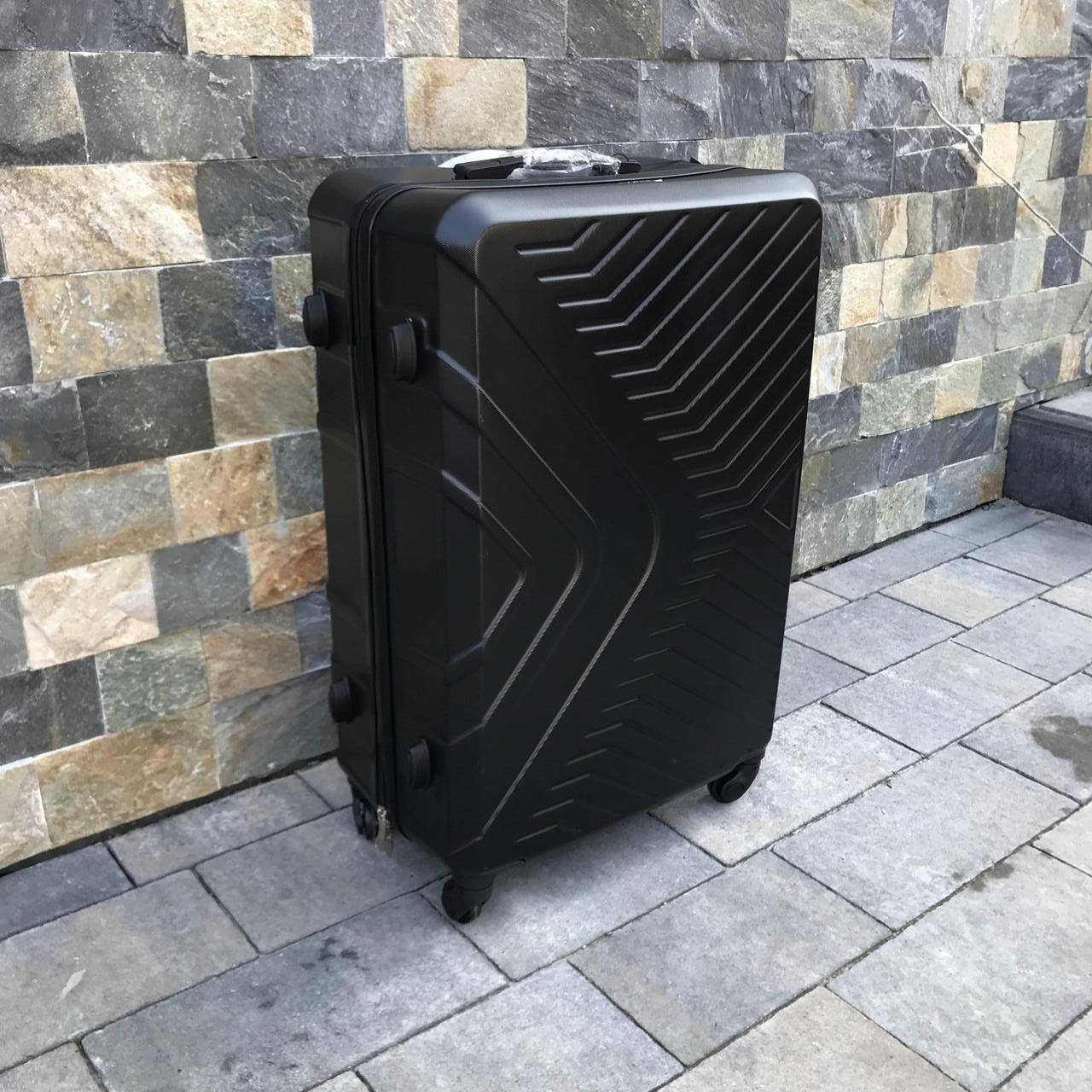 

Чемодан дорожный  RGL X-1 L Черный