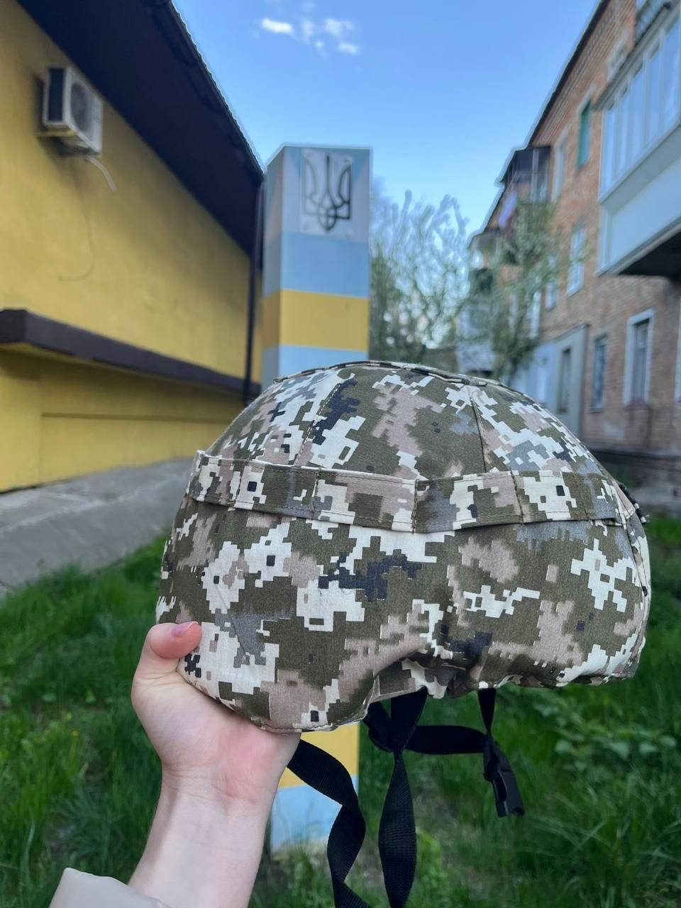 

Кавер на каску пиксель