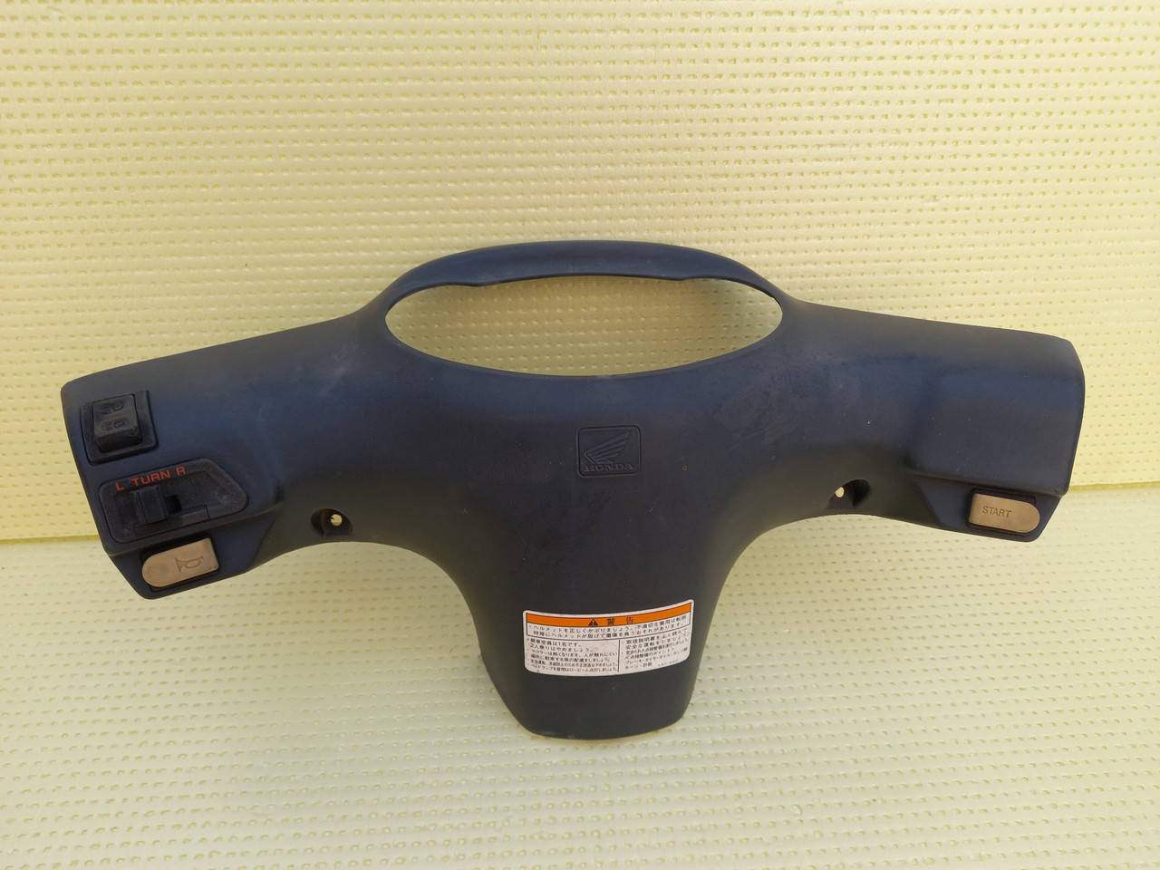 

Пластик Торпеда Honda Dio 27 Fit