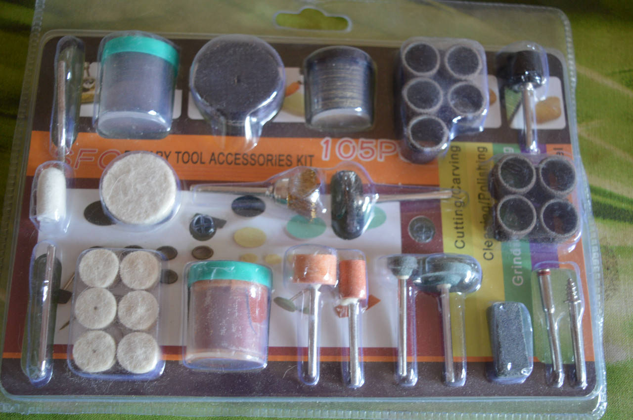 

Набор для дремеля 105 шт
