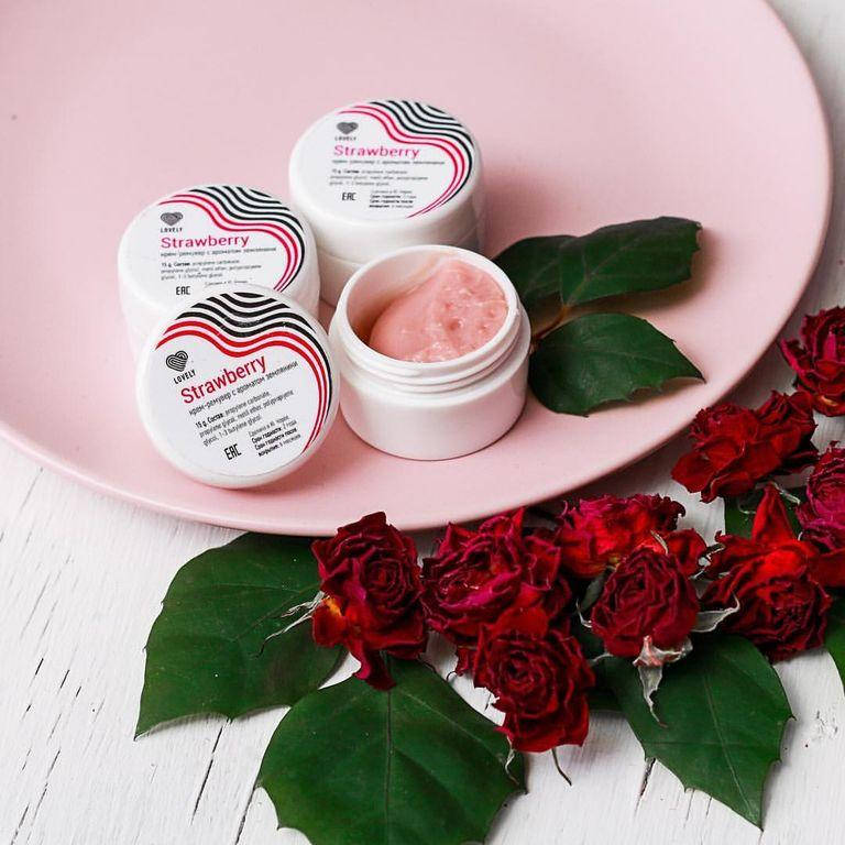 

КРЕМ-РЕМУВЕР LOVELY "STRAWBERRY" С АРОМАТОМ ЗЕМЛЯНИКИ, 15Г