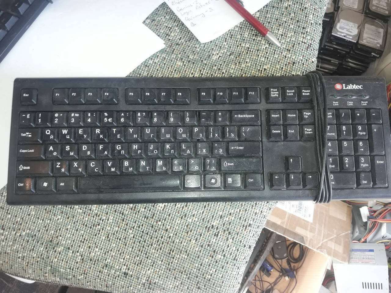 

Брендовая клавиатура Labtec PS/2, Черный