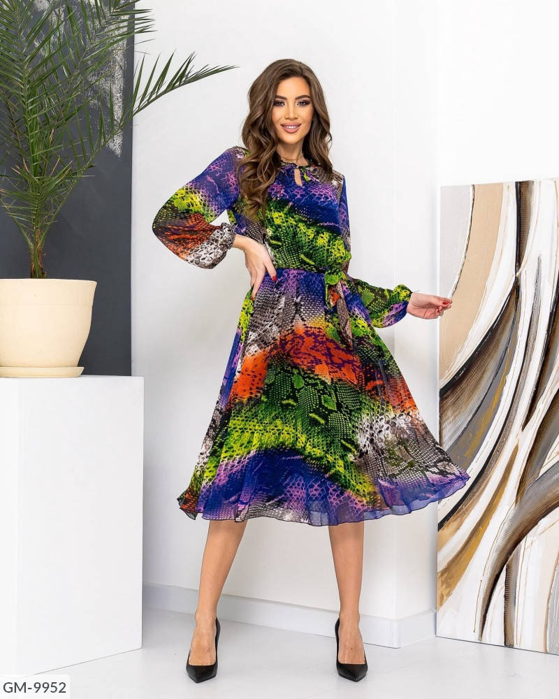 

Женское платье с радужным принтом из шифоновой ткани