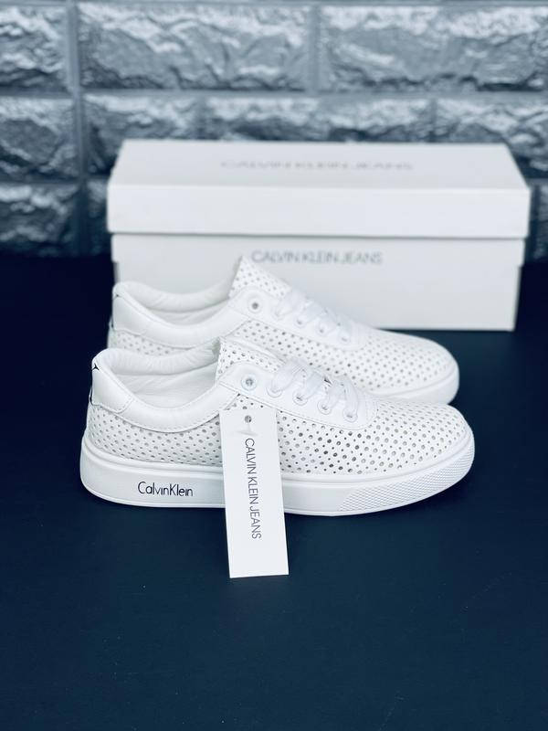 

Женская Белая женская летняя обувь Келвин Кляйн сеточка кроссовки Calvin Klein елая обувь, Белый
