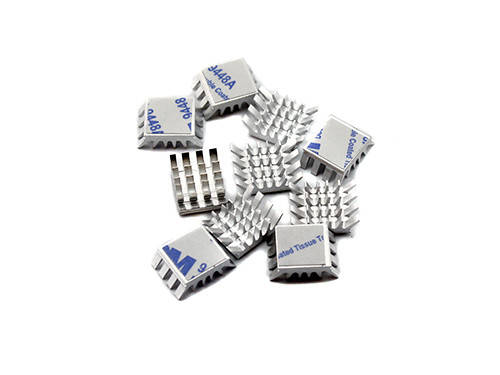 

10x Алюминиевый мини радиатор 14х13х6мм, клейкий