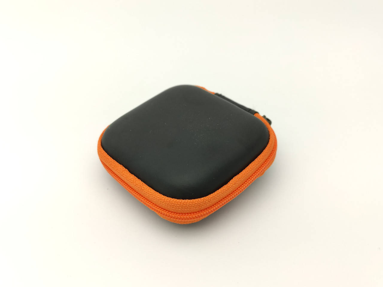 

Кейс органайзер для наушников и другой мелочи Квадрат, Оранжевый