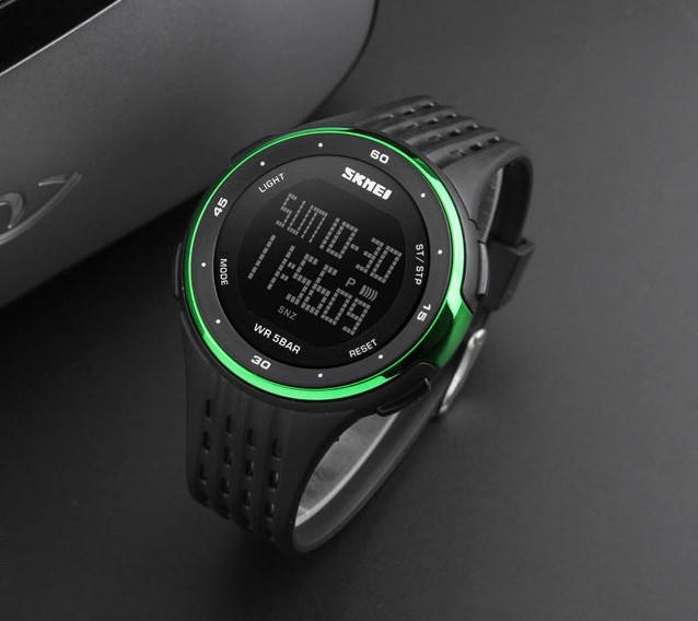 

Мужские наручные часы SKMEI Зеленый