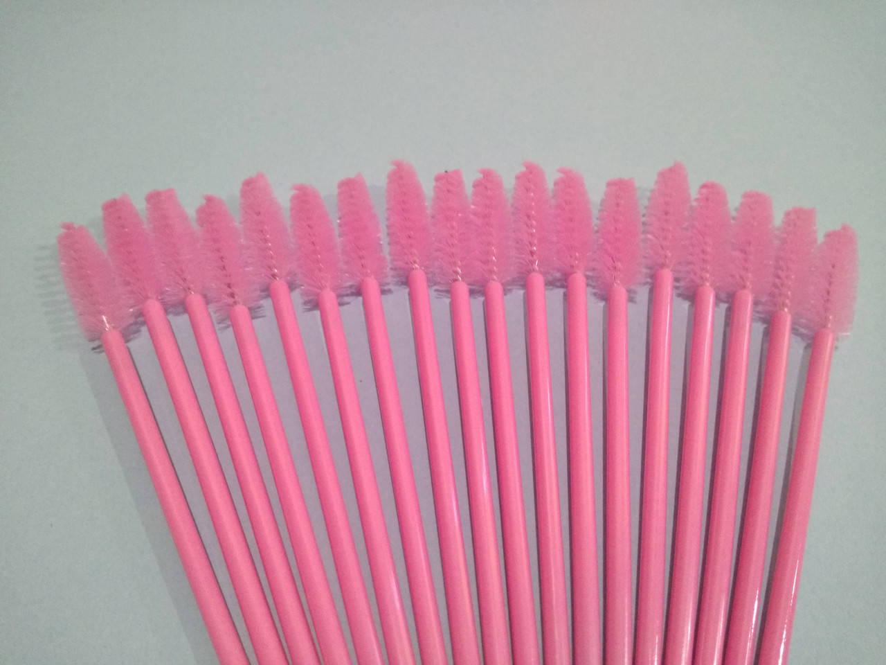 

Щеточки для расчесывания ресниц нейлоновые розовые с розовой ручкой, 50 шт. в упаковке