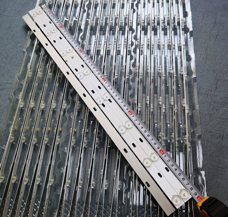 

Комплект LED подсветки BRAVIS LED-32D66 TCL L32W3212 / ZDJK-315D08-ZC14F-04