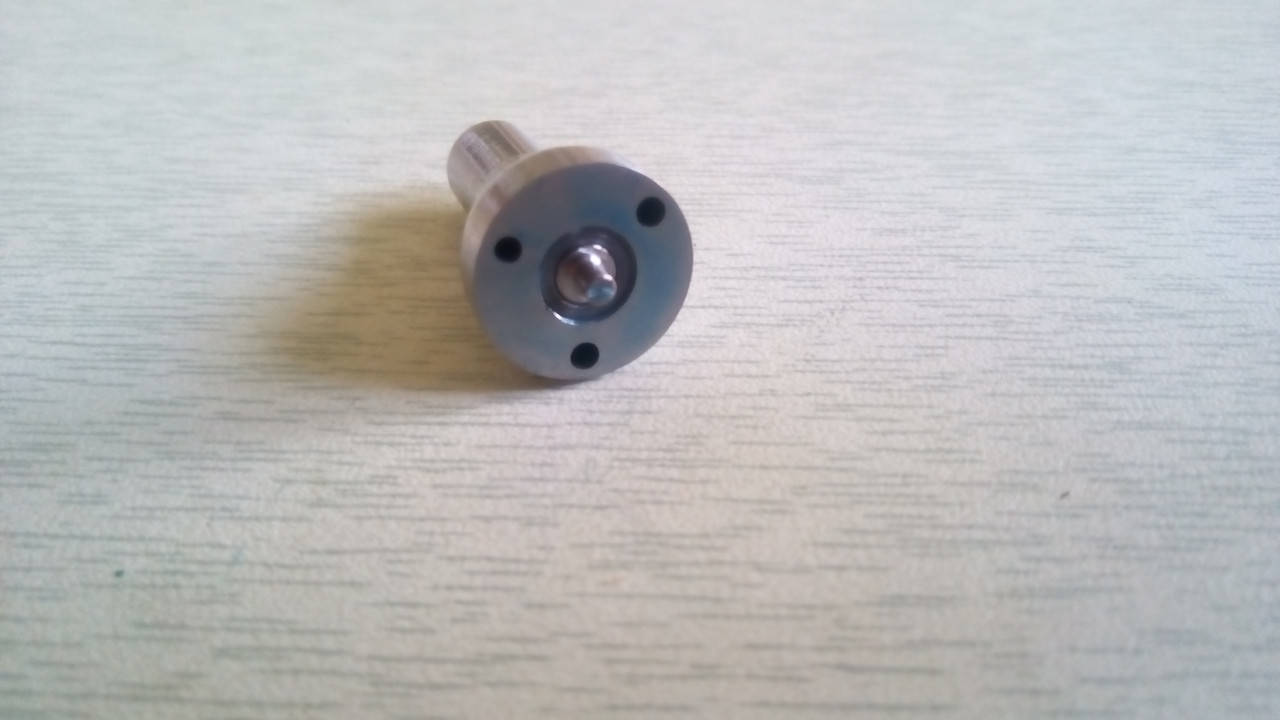 

Распылитель форсунки L-27 мм 178f