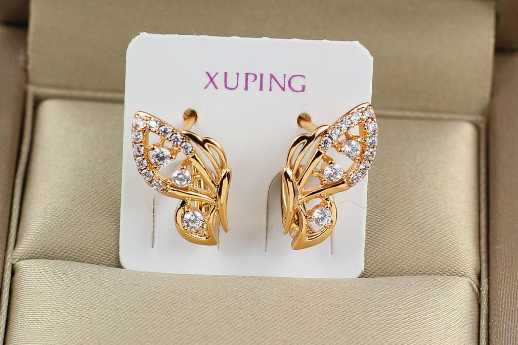 

Серьги Xuping Jewelry крылья мотылька с камнями 1.7 см золотистые