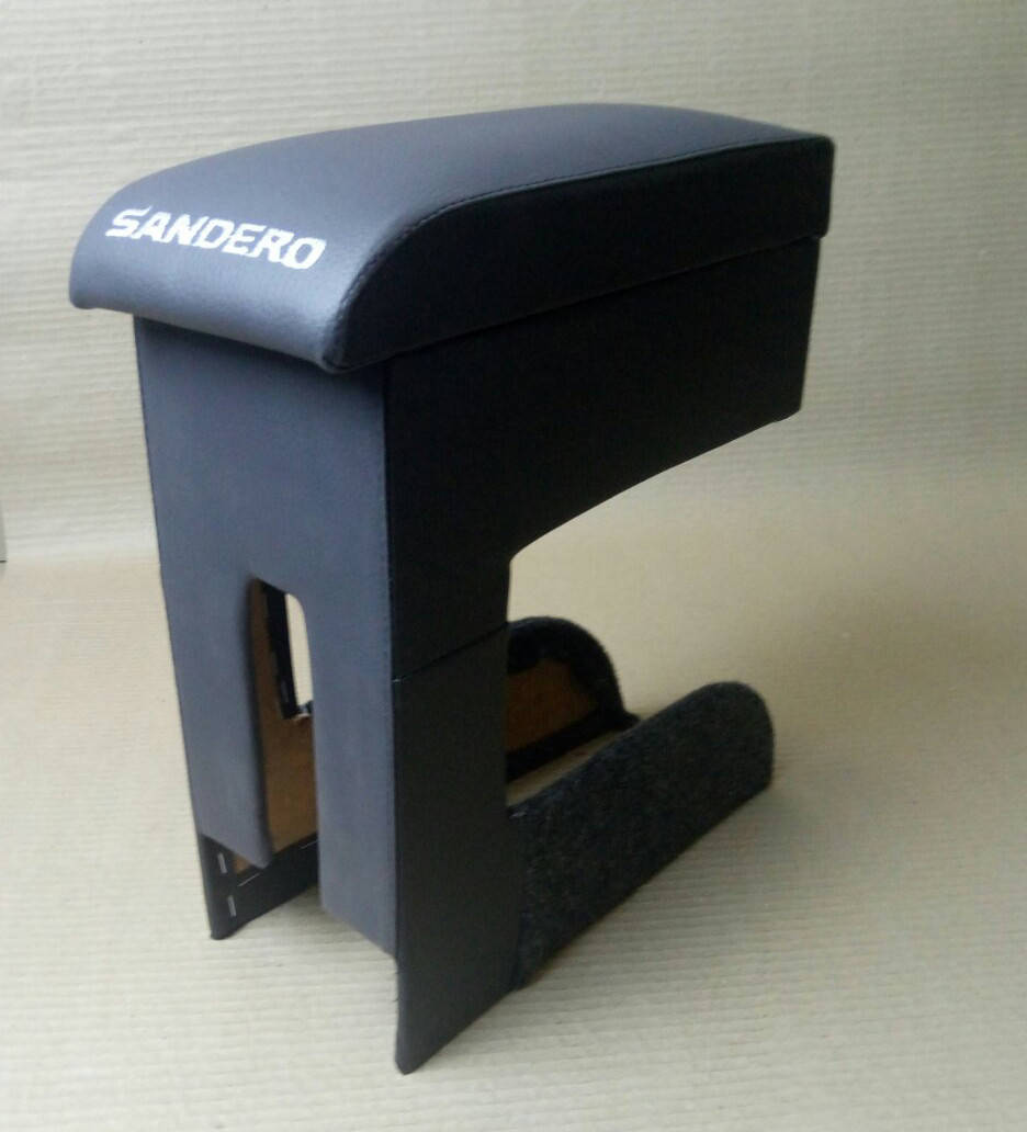 

Подлокотник Renault Sandero (Рено Сандеро) Серый.