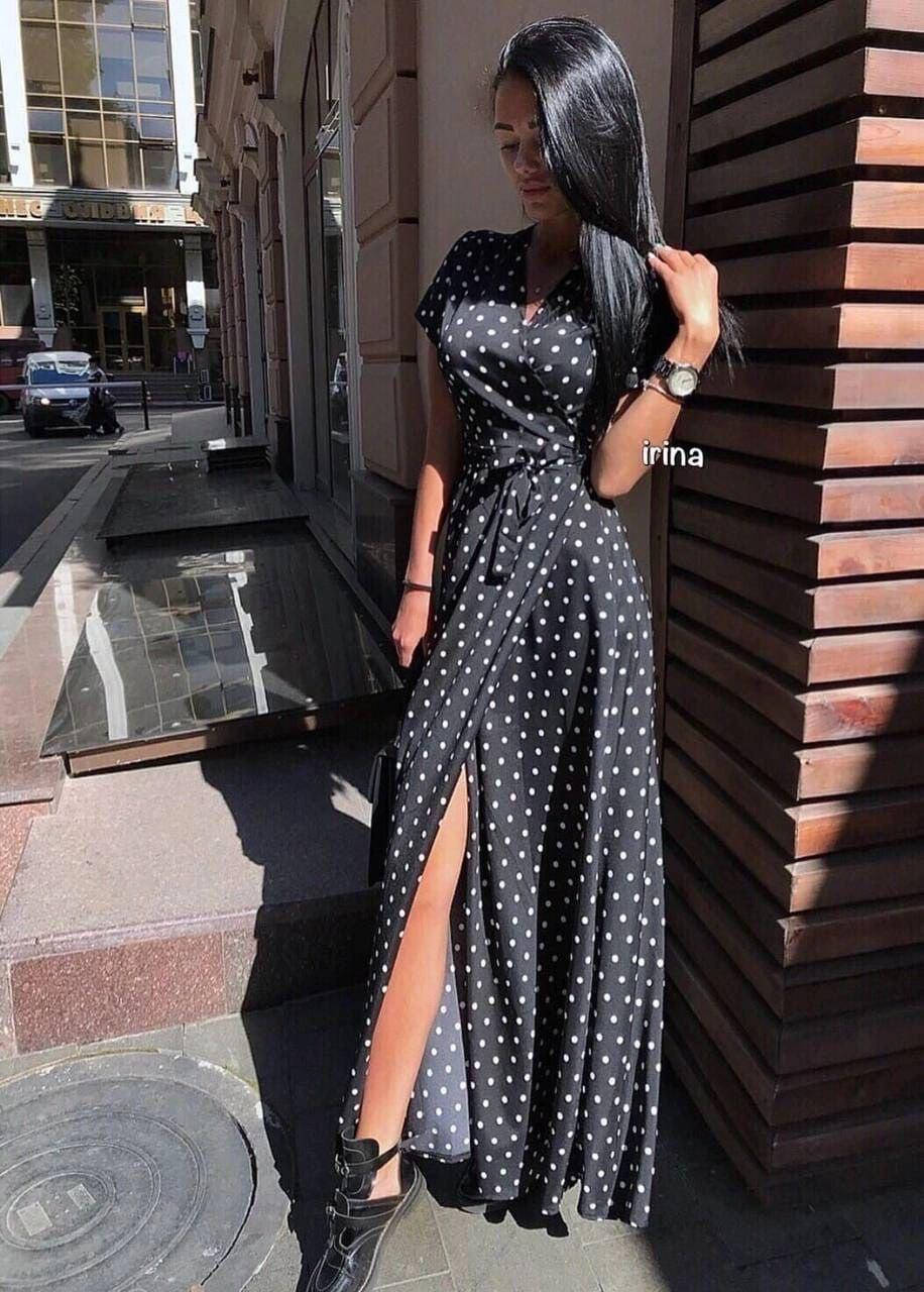 

Шикарное длинное летнее женское платье на запах в горошек, в расцветках