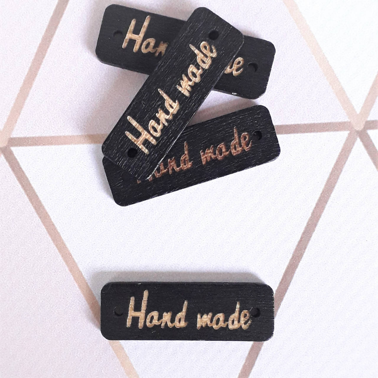 

Бирка "Hand Made" деревянная пришивная. Черная 30*10мм