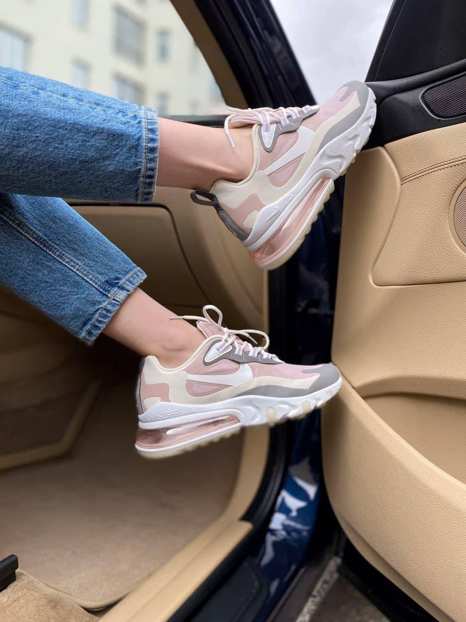 

Nike Air Max 270 React 40