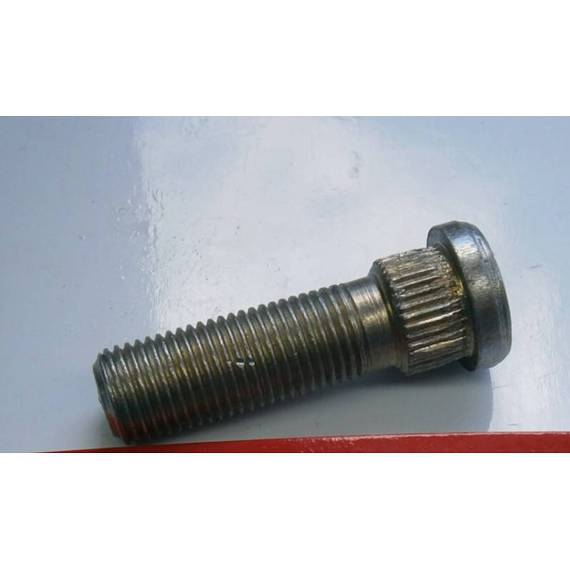

Шпилька колеса Geely CK (Джили СК) 3103142101