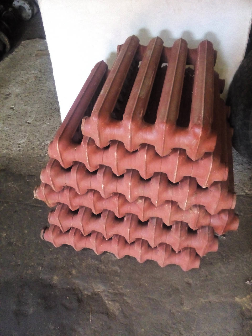 

Радиатор чугунный, батарея МС-140