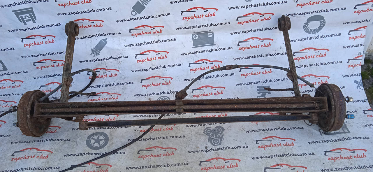 

Балка задней подвески MB515455 9918299 Galant 88-92r Mitsubishi