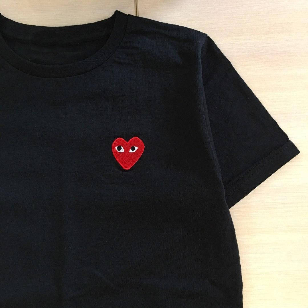 

Футболка COMME DES GARCONS PLAY . Лучшее качество. Живые фото
