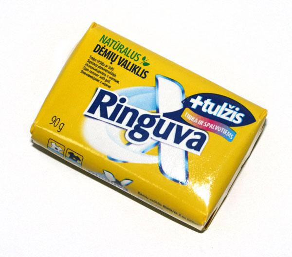 

Мыло хозяйственное RINGUVA X Пятновыводитель Для цветных тканей 90г 343420