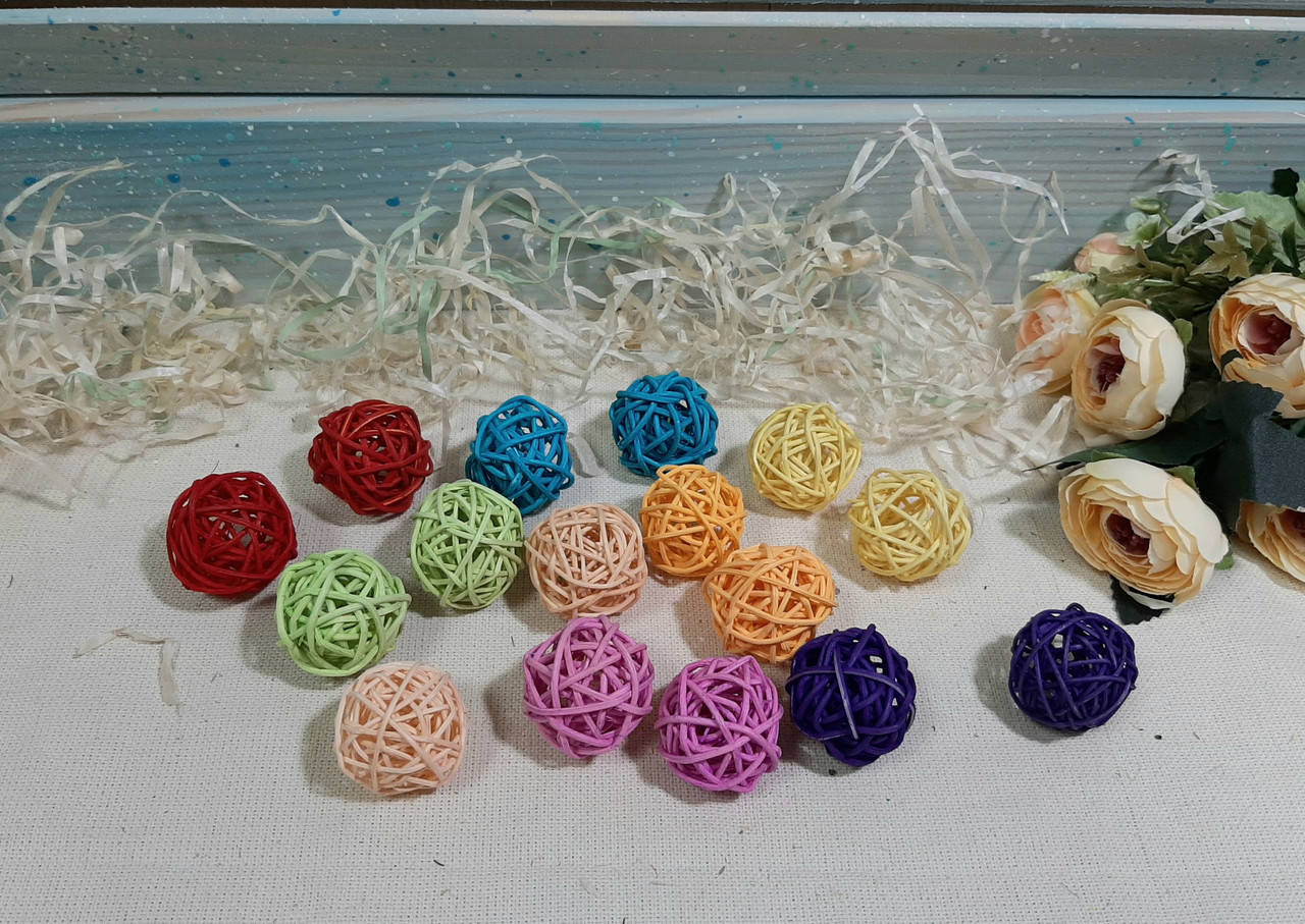 

Шарик из ротанга 3см, серый