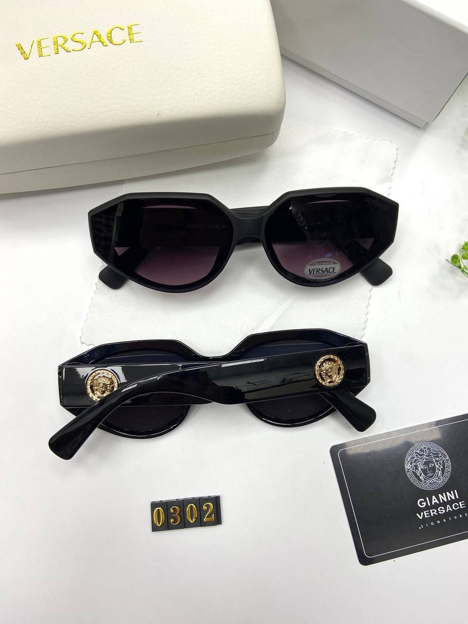 

Солнцезащитные очки versace, Разные цвета