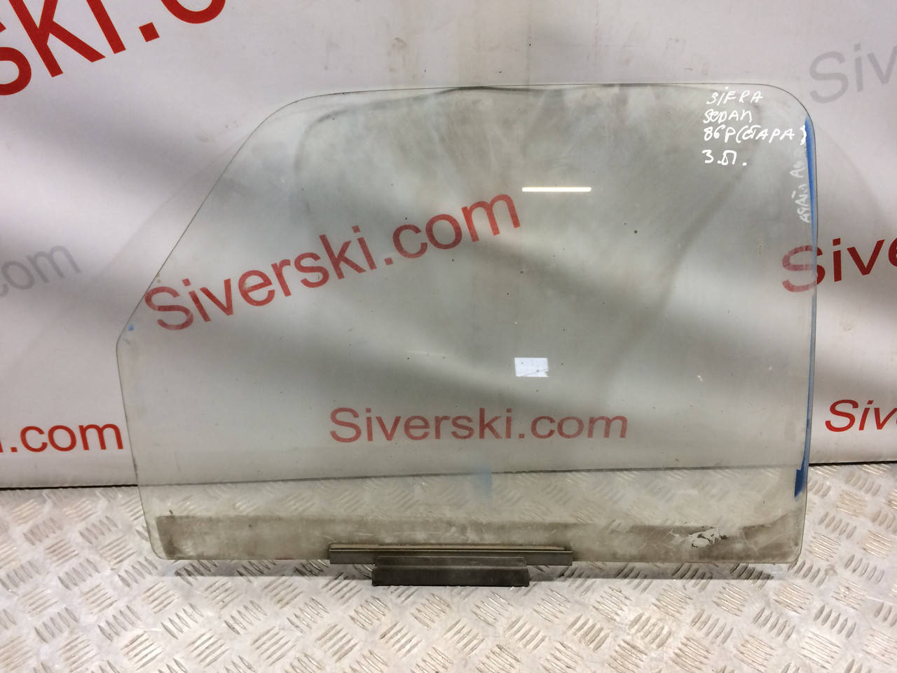 

Cтекло, боковое, стекло задней двери, Ford Sierra, седан, правое