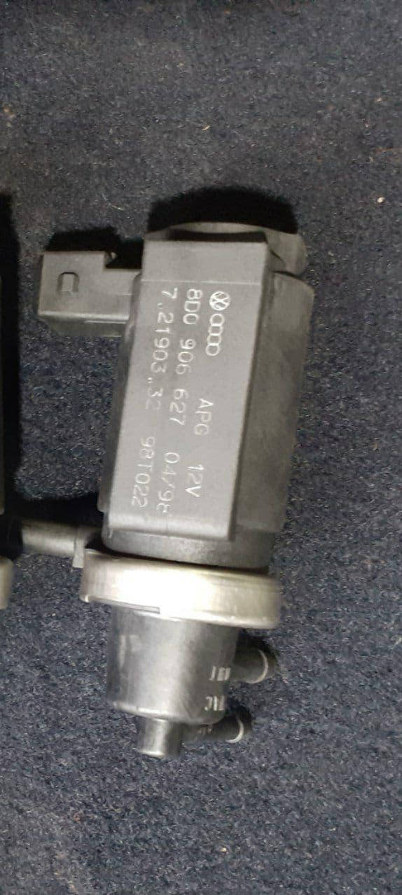 

Клапан управления турбиной (актуатор) Audi A4 B5 VW Passat B5 8D0906627