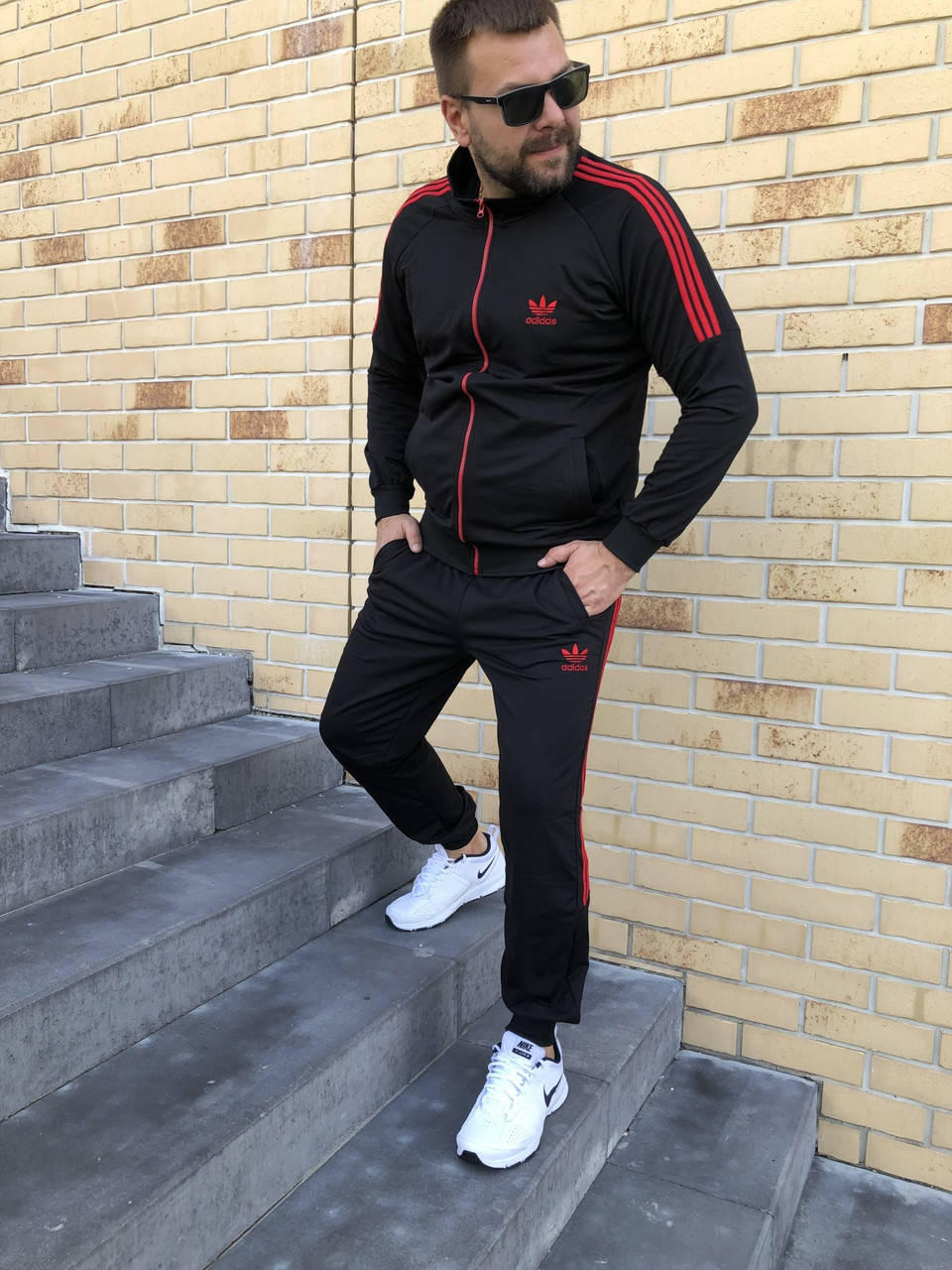 

Мужской спортивный костюм Adidas / Спортивный мужской костюм / Cпортивный костюм мужской /, Черный